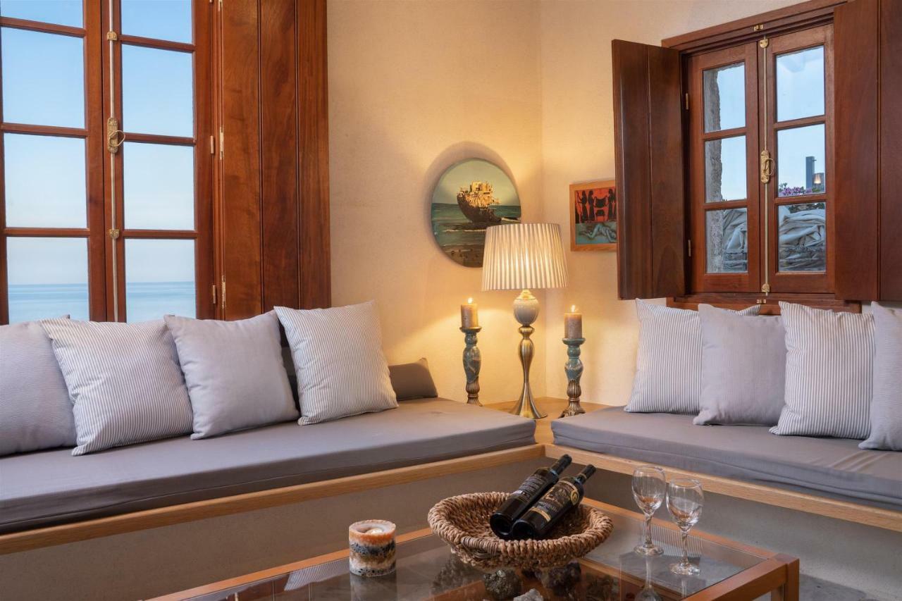 Casa Rodanthi - Luxury Castle Residence Monemvasia Exterior photo