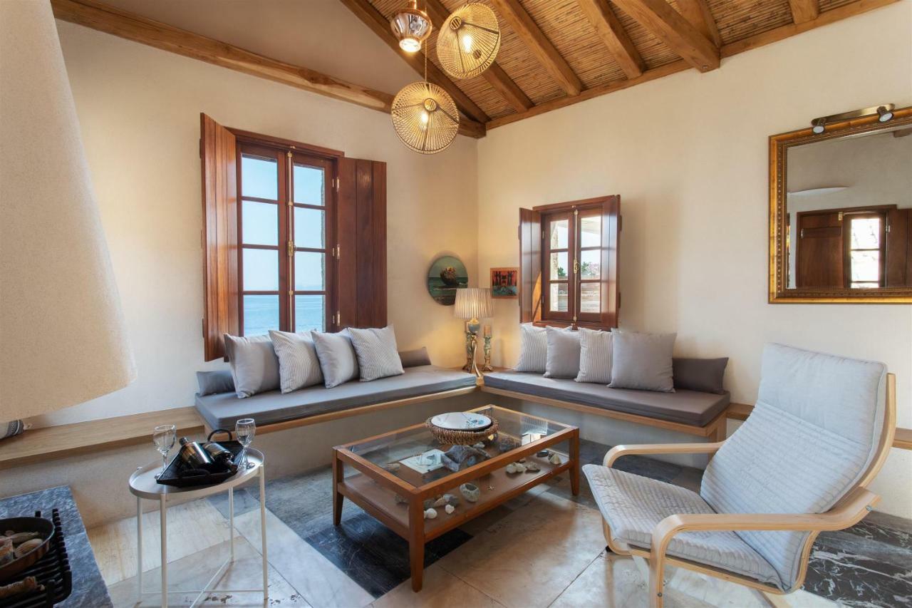 Casa Rodanthi - Luxury Castle Residence Monemvasia Exterior photo